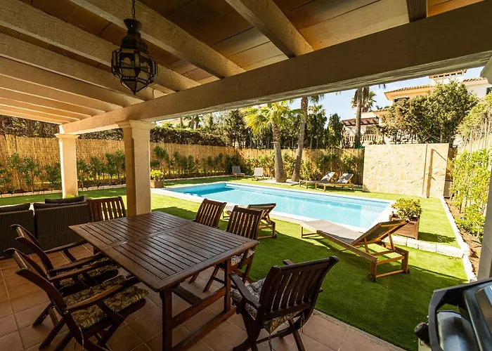 Casa Pinsa - Grosszuegiges Mediterran-Stilvolles Ferienhaus Mit Eigenem Pool In Puig De Ros